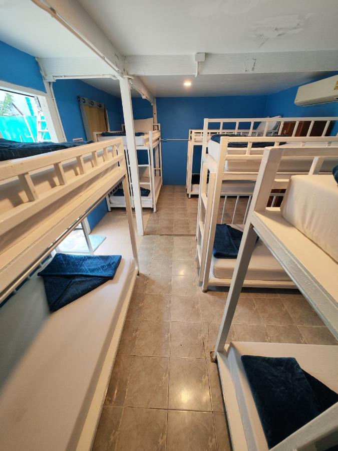 Phi Phi Ocean Club Hostel Bagian luar foto